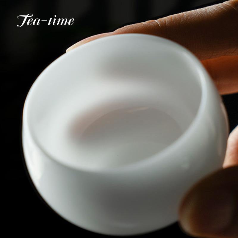 White Ice Fat Jade Porcelain Tea Cup Ceramic Teacup Aesthetic Bowl Puera Cups Gongfu Tea Supplies Teacups Unusual Beautiful Pair