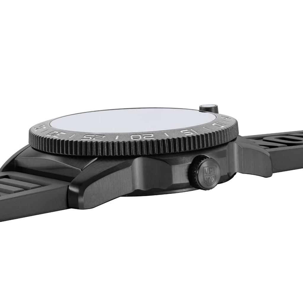 Liberta Luminox SEA SERIES 3127M Men's Black Diver's Watch