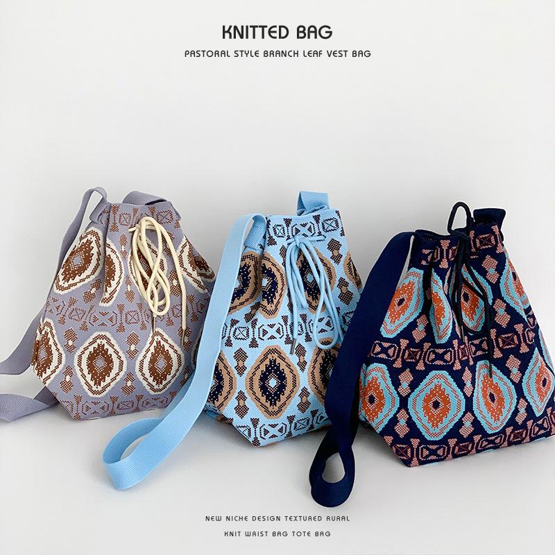 Axelremsväska Trendig och Mångsidig Hinkväska Multifunktionell Snörväska Enkel Axelväska