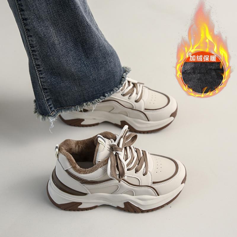 Protagonist dad shoes student winter velvet two cotton shoes soft sole sports