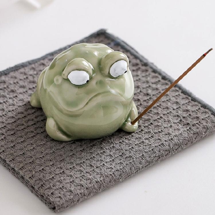 Light Green Ceramics Frogs Miniature Statue Incenses Stick Holder Funny Animal Incenses Burners Tabletop Decors Gift