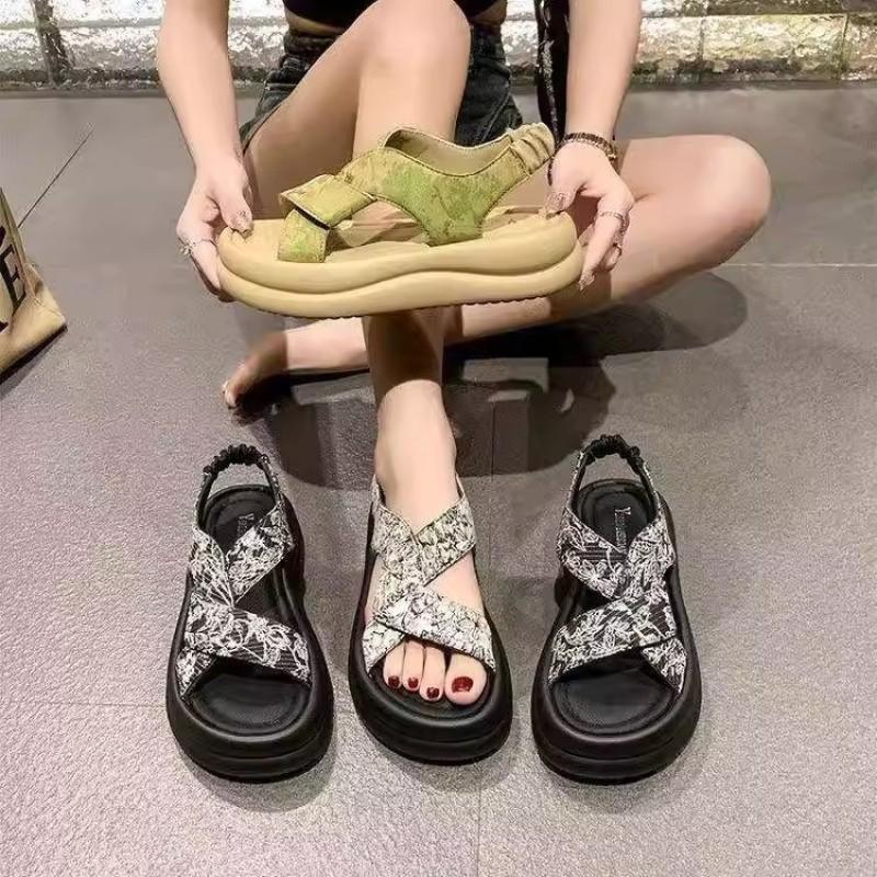 Sandals women's new summer outer wear thick-soled heightening skirt one pedal beach sandals women's outer wear