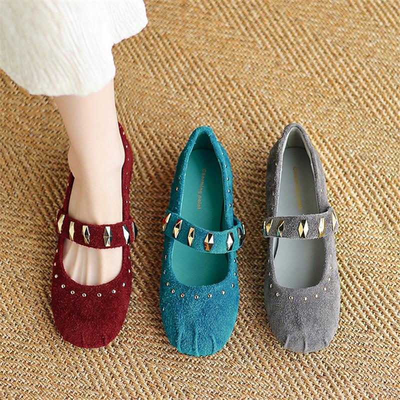 Fashion New Spring/Summer Cow Suede Women Pumps Shoes for Women Fashion Rivet Round Toe Mary Jane Shoes Low Heels Flat Shoes Women