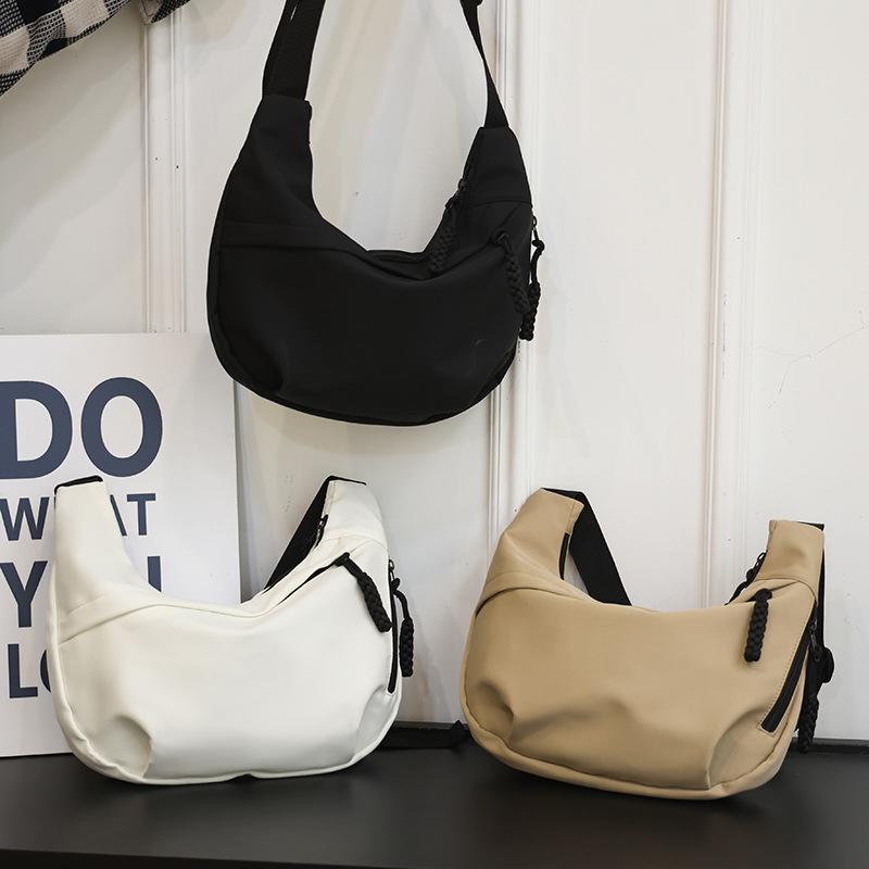 Trendy Large Capacity Ladies Casual Dumpling Crossbody Shoulder Bag for Work and Commute