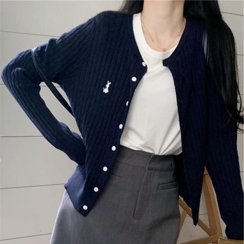 

Женский свитер в новом студенческом стиле, с круглым вырезом, вязаный кардиган, женская короткая вышитая косичка, короткий облегающий топ One Size