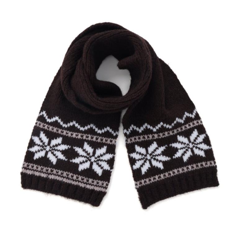 2025 Women's Retro Snowflake Wool Knitted Hat with Fleece-Lined Ear Protection