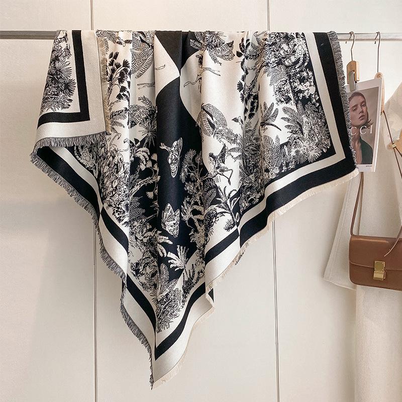 Retro Butterfly Insect Printing Imitation Cashmere Warm Scarf Women'S Fashion Elegant Air Conditioner Shawl Large Square Scarf