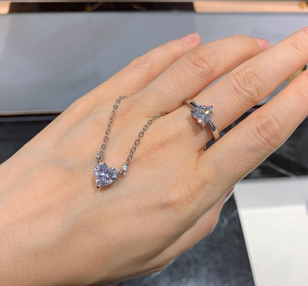 Jewelry High Carbon Diamond Simulation Diamond Heart Pendant Heart Earrings Jewelry Women'S Suit