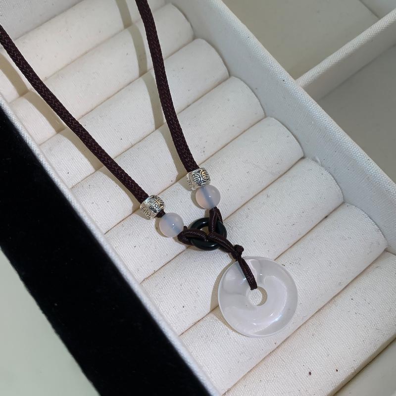 Retro Heart-shaped Bow Pendant Necklace for Women, New Chinese-style Zen-inspired Feather Peace Pendant