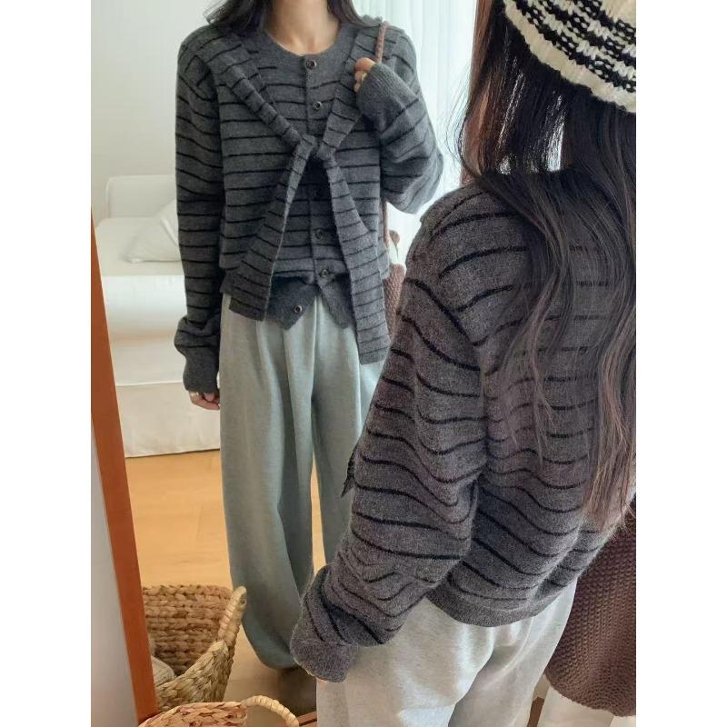 Fake Two-piece Striped Knitted Cardigan for Women's Autumn and Winter New Design Sense Casual Loose Sweater Jacket for Women