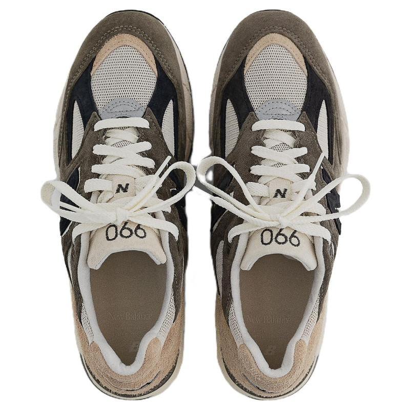 New Balance Teddy Santis X 990v2 Made In Usa 'Grey' Sneakers M990GB2