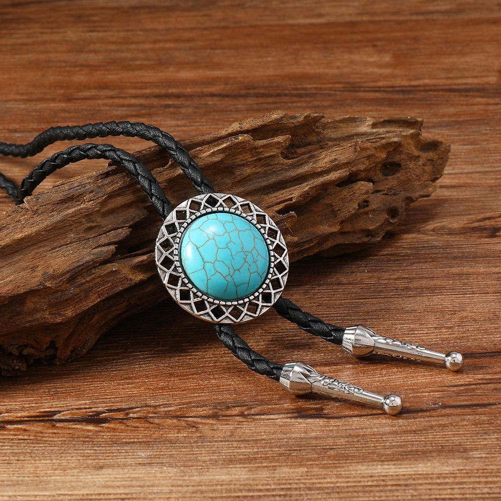Inlaid Turquoise Wax Rope Necklace Relief Retro Round Pendant Niche Original Oil Drip Jewelry