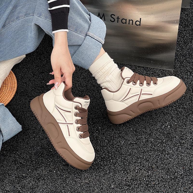 High-top Board Shoes Women's Lace-up Soft-soled Velvet Bread Shoes Winter New Platform Sports and Leisure Women's Shoes