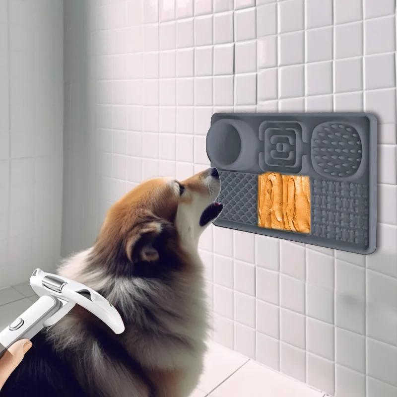 Classic Pet Licking Mat Pet Eating Ware Dog Slow Food Mat Placemat Dog Feeder Supplies Suction Cup Dog Bathing Distraction