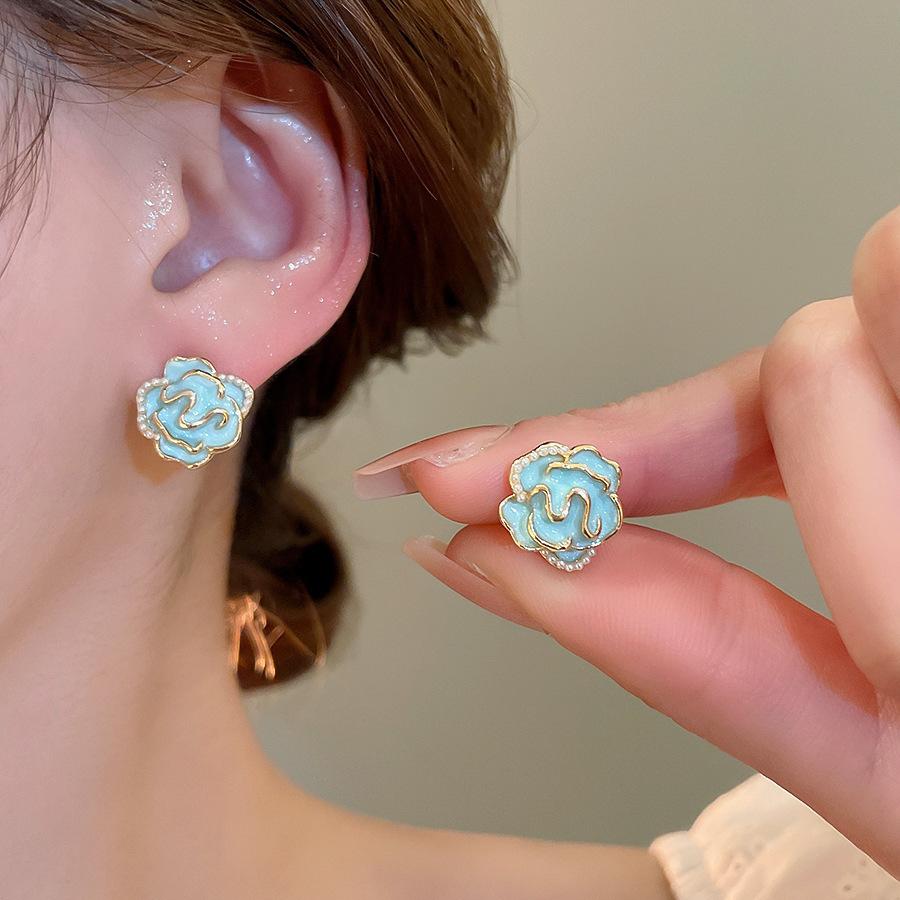 French fresh blue geometric flower resin earrings light luxury stud earrings personality temperament earrings women