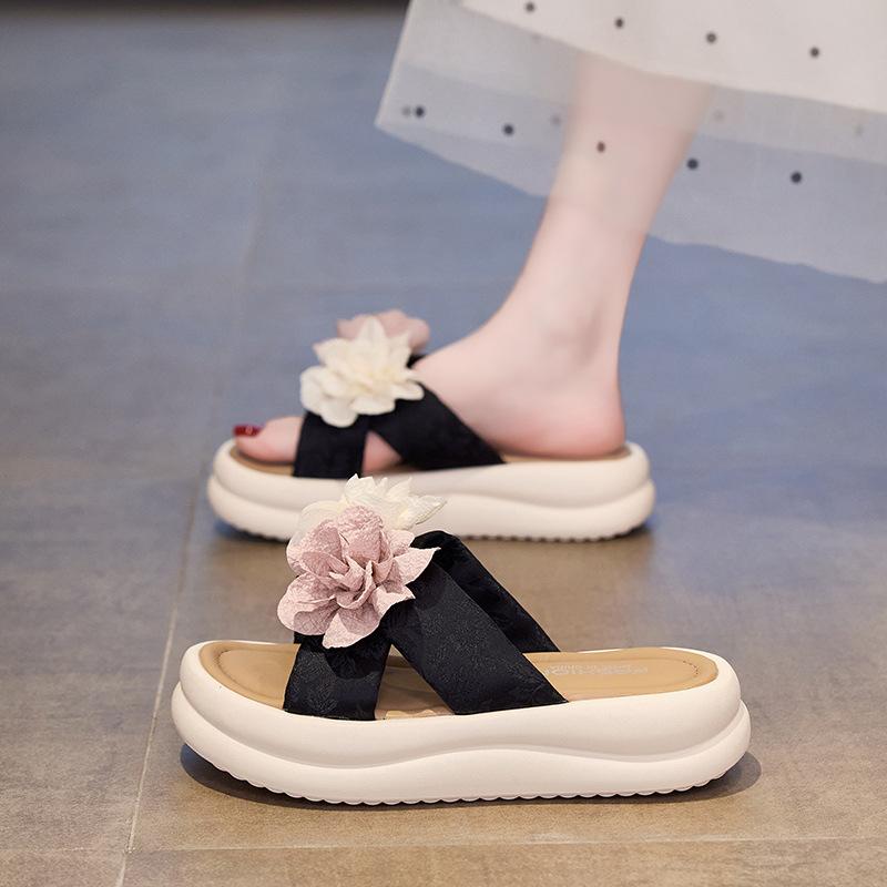 Fashion Summer New Casual Outer Wear Women's One-word Cool Slippers Flower Slippers Women's Beach Thick Bottom Soft Bottom