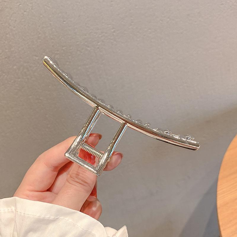 High-End Metal Shark Hair Clip - Elegant Hairpin Bow Accessory