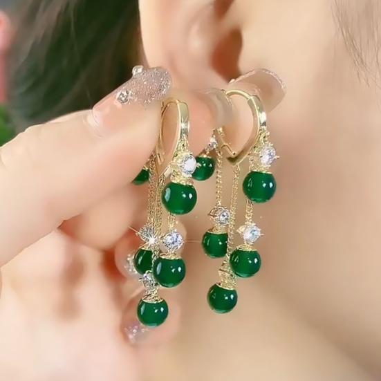 1 Pair Ladies Earrings Eye-catching Fine Workmanship Tassel Golden Plated Delicate Polishing Dress Up Vibrant Color Green Simulated Emerald Earrings
