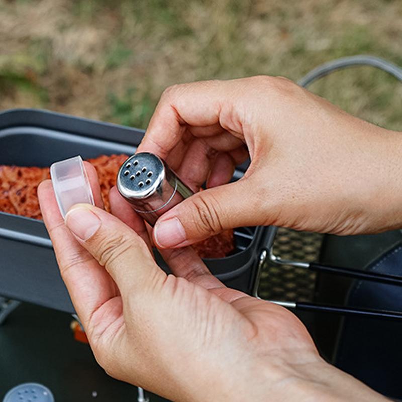 Small Camping Salt Shaker 2pcs Portable Salt And Pepper Containers Stainless Seasoning Bottles With Lid For Outdoor Cooking