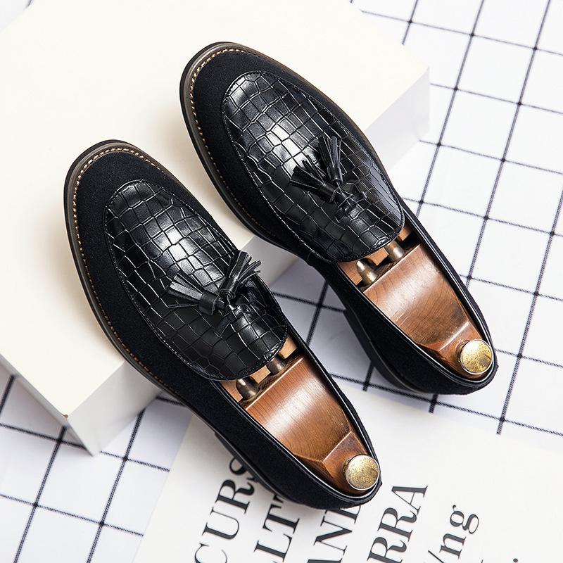 Men's Tassel Slip-On Leather Loafers: British Style, Fashionable & Casual, Available in Large Sizes.