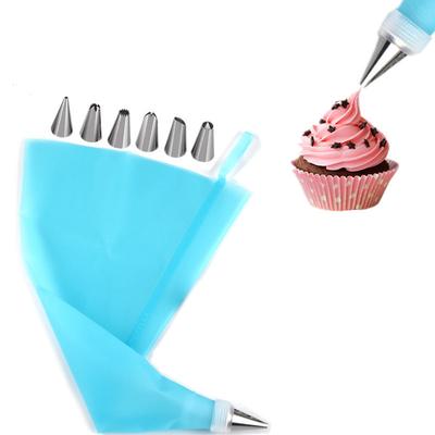 8 Stück / Set aus Silikon-Spritztüllen für die Küche, Creme-Spritzbeutel + 6 Edelstahl-Düsen-Set