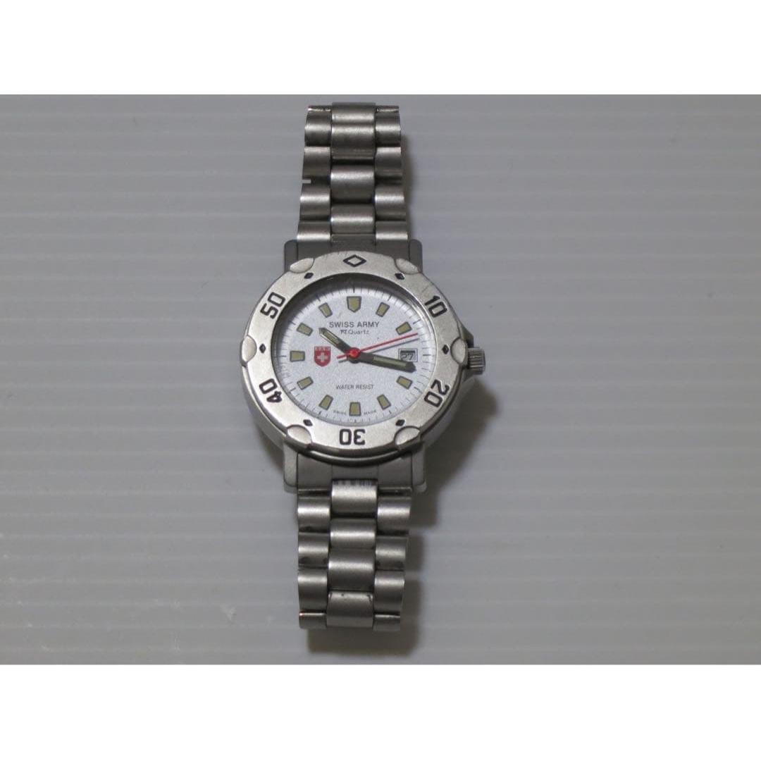 Used SWISS ARMY quartz watch silver