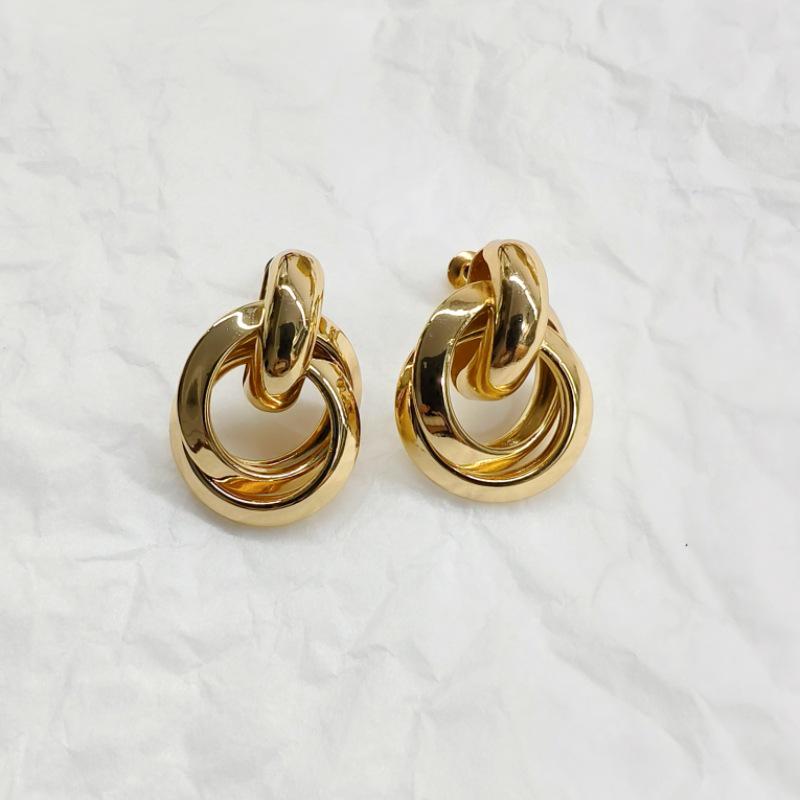 European-American Geometric Twist Circle Earrings – Stylish, Multi-layered, and Versatile