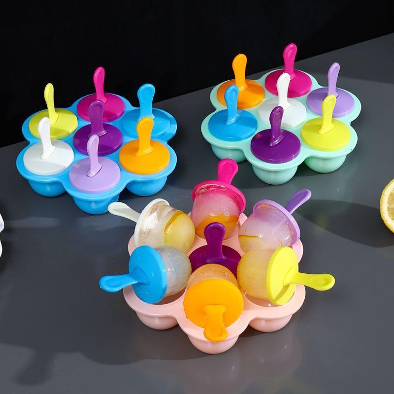 7-hole Creative Spherical Children's Popsicle Mold with Handle Food Grade Cute DIY Ice Cream Ice Cube Popsicle Mold for Home Use