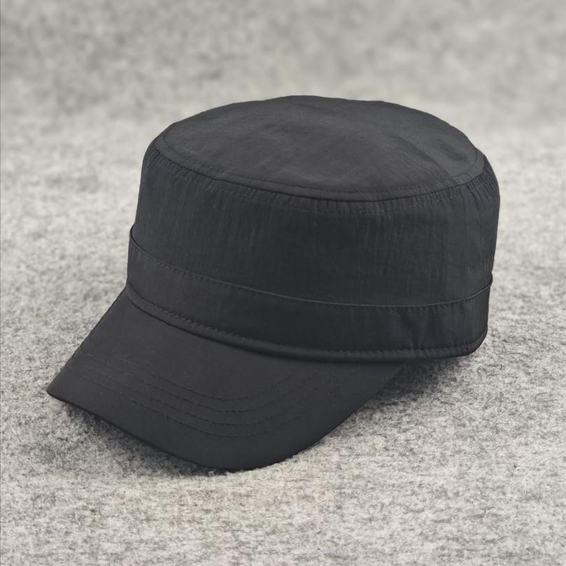 Closed Solid Color Unadorned Flat Cap, Military-style Beanie, Suitable for Larger Head Sizes, Autumn Men's Hat, Small Size Hat