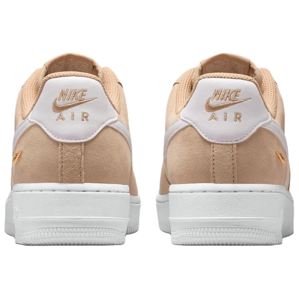 Nike Air Force 1 07 Low SE Lino Bianco Sabbia Sneakers da Donna Bianco-Sabbia IQ9964-200