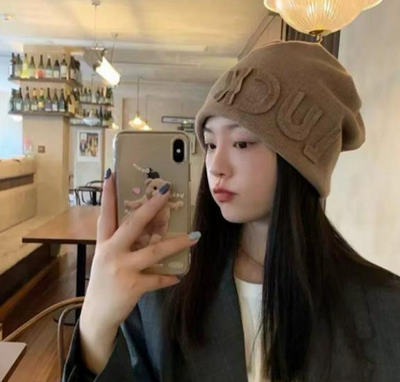 Women's Autumn/Winter 2025 Korean Style Knitted Ear Protection Baotou Hat with Japanese Lettering for Small Face