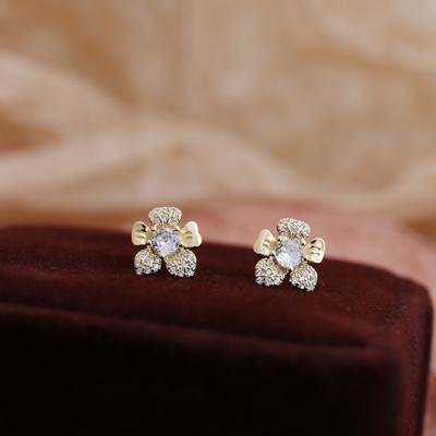 Diamond Five-petal Flower Earrings for Women New Style Versatile Niche Design Light Luxury Earrings