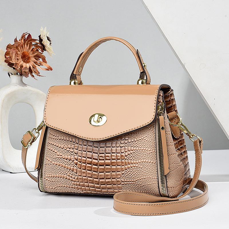 Chic Trendy Crossbody Handbag With Chain Elements And Secure Zipper Closure For Moms