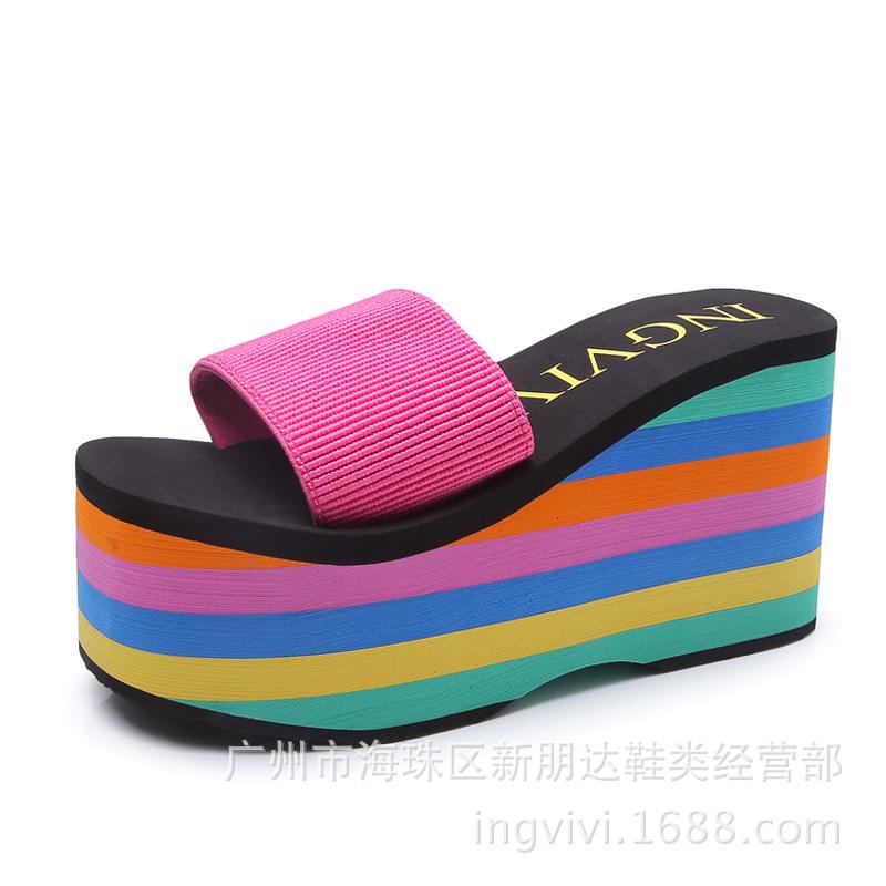 Fashion Beach Shoes Ladies' Slippers On A Wedge Women Heels Multicolored Sandals Gingham Rubber Flip Flops Luxury Slides Sabot High Flat