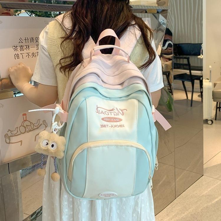 Backpack Women'S Lightweight And Versatile Fashion Backpack, High-Value Simple And Large-Capacity Student Schoolbag