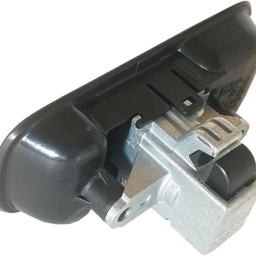 Automotive Glove Box Lock MR402499 for Montero MK3 V73/V75/V77 (2000-2006)