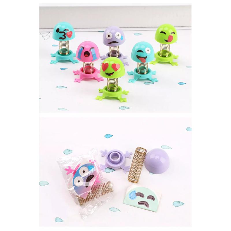Cute Spring Doll Mini Cartoon Face Shaking Head Doll For Dashboard Desk Home Table