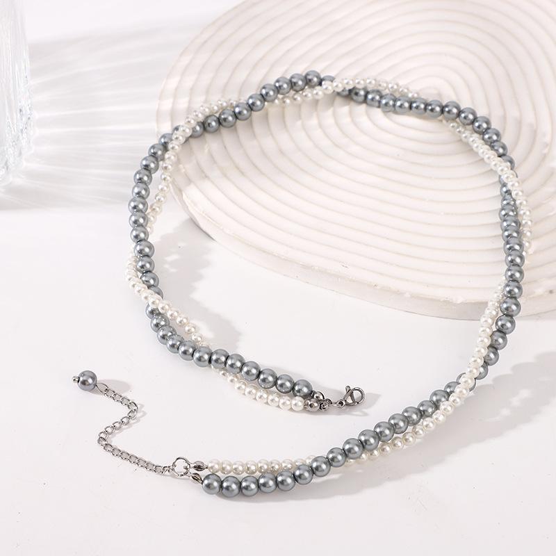 Colier Perle Răsucite Alb Gri NK-116 - Choker Chic cu Stil Parfumat pentru Femei, Alegere Fierbinte Trendy a Celebrităților de pe Internet