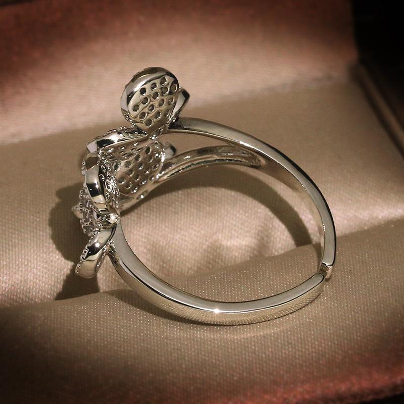 Exquisite Stone set Leaves Ring Personalized Index Finger Ring for Womens Opening Adjustable Finger Ring