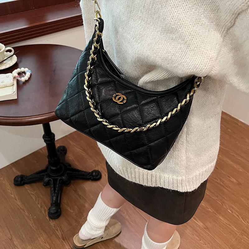 Fashion Bag Women's New French Chain Single Shoulder Exquisite Armpit Bag High-end Portable Messenger Bag Tide