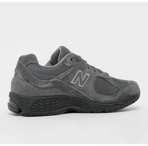 New Balance 2002R Sneakers