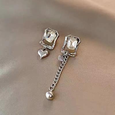 Asymmetric Love Crystal Earrings for Women, Retro Hong Kong Style Earrings, New Cool Style Alloy Earrings Girl Party Accessory