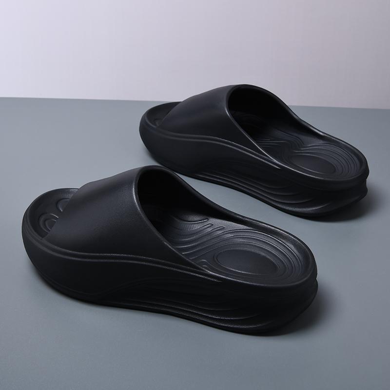Summer Outdoor Men's Shoe Platform Lightweight Beach Anti Slip Water Play Slippers Home Indoor Waterproof Slippers