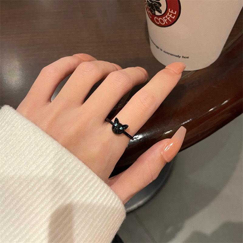 Cute cat ring women's niche design sense sweet retro opening fashion personality ins pair ring couple model