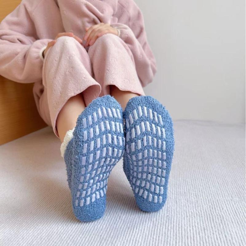 Women Winter Warm Fuzzy Socks Thick Thermal Solid Soft Fluffy Socks Cute Fashion Slipper Home Floor Sleeping Socks
