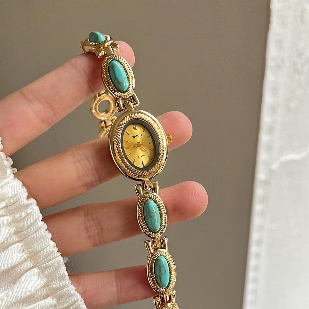 Xiaoxiang Medieval Light Luxury Bracelet Watch Temperament Watch Retro Small Gold Watch Women'S Watch