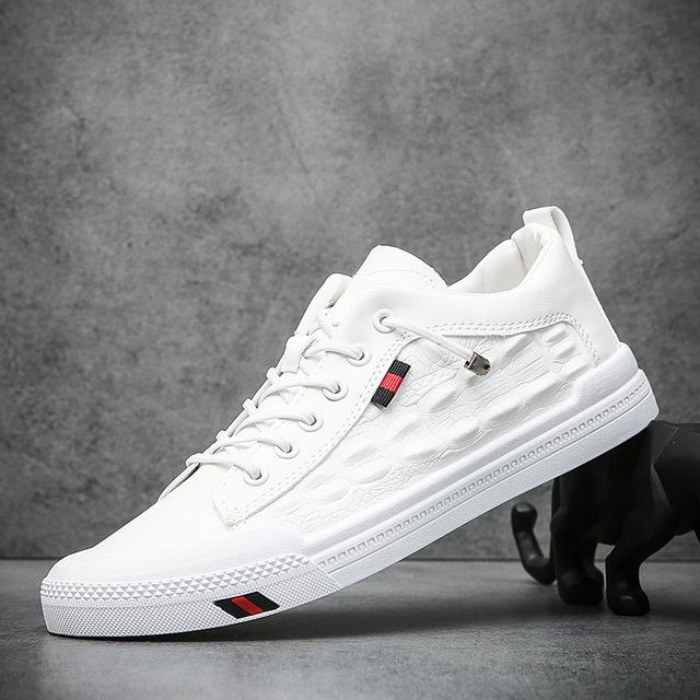 Shoes Men 'S New Versatile Shoes White Men Vulcanized Shoes Casual Board Shoes Slip On Flat Shoes Summer Breathable Leather Shoes