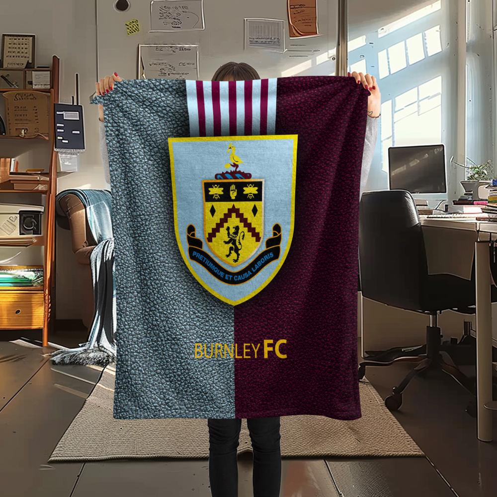 Burnley FC Logo,pattern Flannel Blanket, High Quality Comfortable for All Seasons, Home Decor, Warmth and Comfort, Perfect for Gifts.