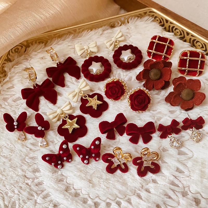 Silver Needle Red Series Flocked Bow Autumn/Winter Stud Earrings - Sweet, Fashionable High-End Design for Women.