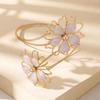 Fashion Boho Chic Upper Arm Bracelets Metal Adjustable Hollow Flower Armband Open Cuff Armband Women